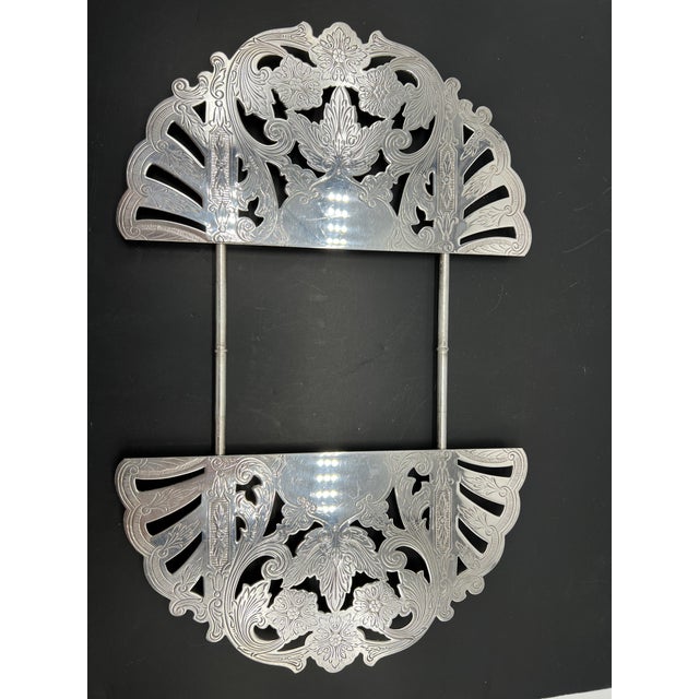 Vintage Wallace 7333 Pierced Footed Silver Plate Expandable Trivet