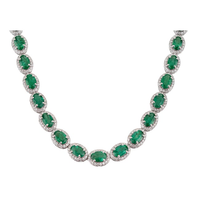 Certified 22.11Ct Emerald & 4.69Ct Diamond Halo Tennis Necklace in 14k White Gold For Sale