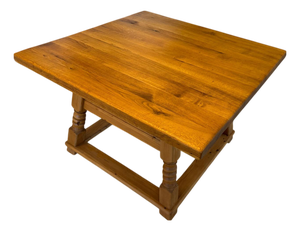 Farmhouse Dining Table in Pine