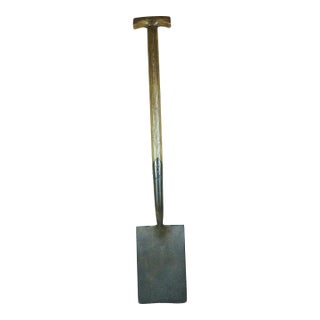 Early 20th Century Edwardian English Potting Shovel For Sale