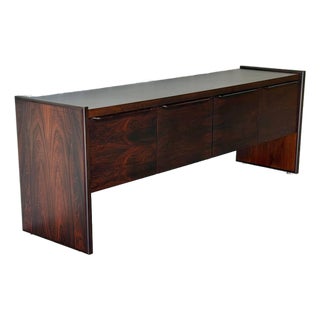 Long Rosewood Sideboard Credenza With 4 Pull-Out Drawers Danish Mid-Century Modern 1970s For Sale