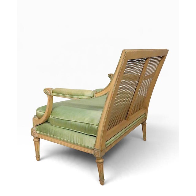 French Vintage French Style Caned Back Settee For Sale - Image 3 of 15