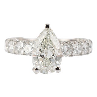 10k White Gold Igi 4.26ctw Pear Shape Lab Grown Diamond Halo Pave Engagement Ring, Size 7.25 For Sale