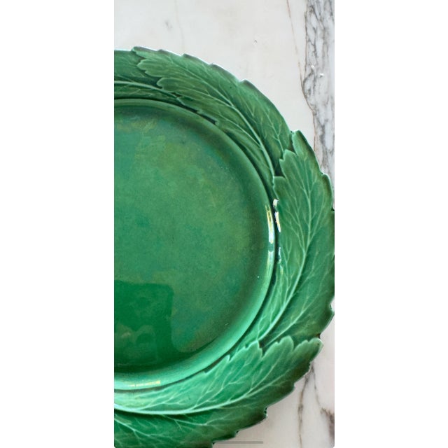 Late 19th Century Antique Early 19th Century Georgian Creamware Green Leaf Edge Plates- Set of 2 For Sale - Image 5 of 9