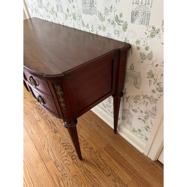 Wood Early 20th Century John Widdicomb Traditional Georgian Mahogany Writing Desk / Sideboard For Sale - Image 7 of 17