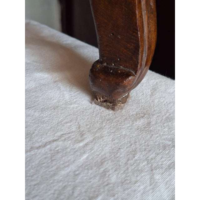 Louis XV Genoese Chairs in Walnut, 1750, Set of 8 For Sale - Image 10 of 18