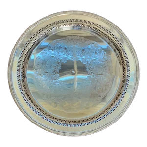 Mid 20th Century Wm. Rogers Pierced Silver Plate Round Serving Platter, Holiday Cookie Tray
