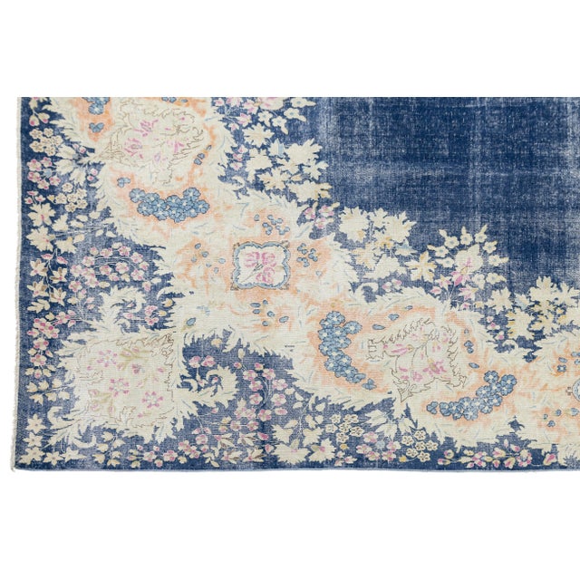 1920s 10x13 Antique Persian Kerman Rug - Large Floral Medallion - Navy & Cream For Sale - Image 5 of 11