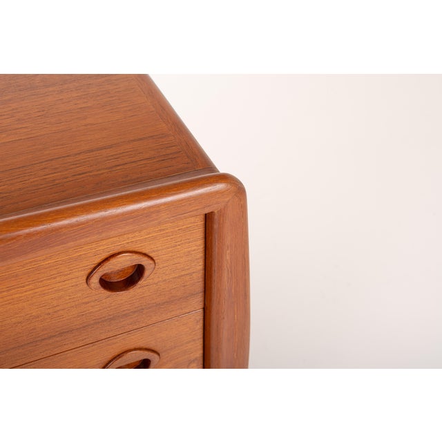 Brown Vintage Danish Sideboard from H.P. Hansen, 1960s For Sale - Image 8 of 15