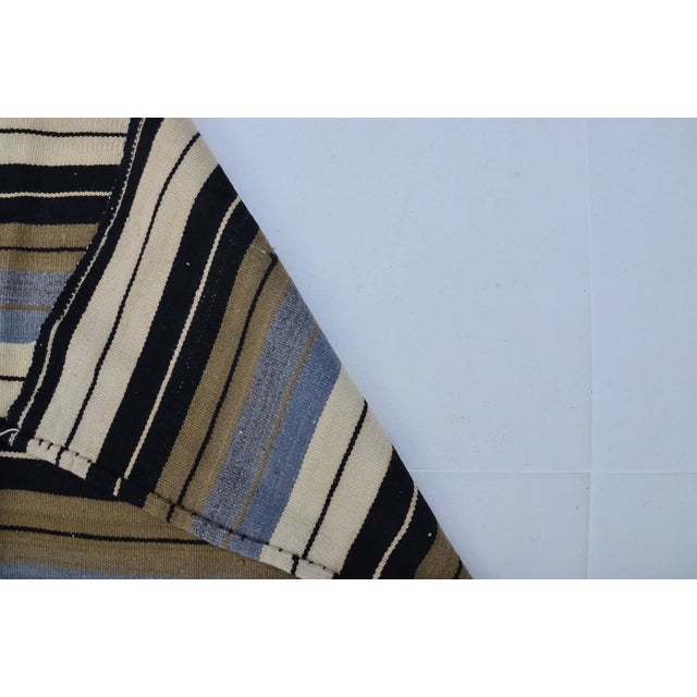 1940s Vintage Turkish Flatweave Kilim Rug - Modernist Wabi-Sabi Striped Wool Rug For Sale - Image 5 of 11