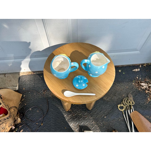 Ceramic Mid 20th Century Napco “Miss Cutie Pie” Sugar Bowl and Creamer Set For Sale - Image 7 of 12