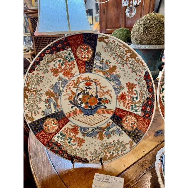 Large Imari Charger, Meiji Period II For Sale - Image 10 of 10