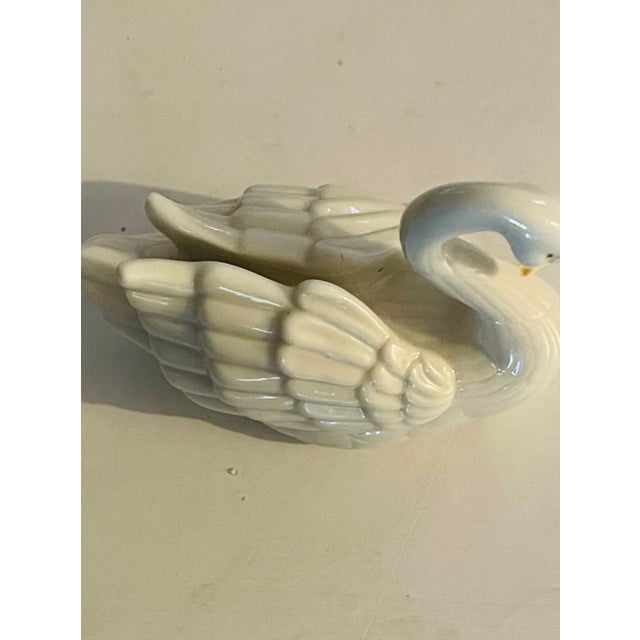 Shabby Chic 1960s Lenox Porcelain Swan Figurine Lamp Finial For Sale - Image 3 of 3