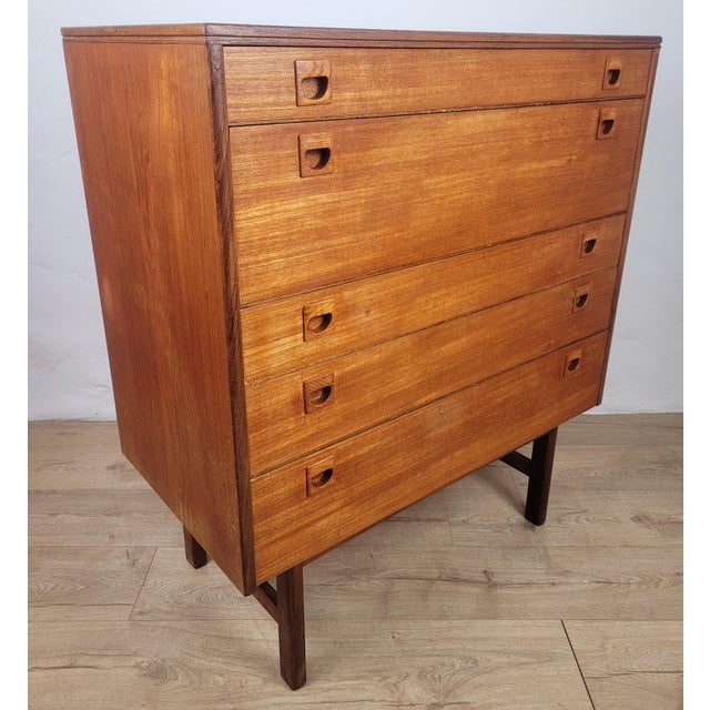 British Teak Chest of Drawers by Alfred Cox, 1960 For Sale - Image 4 of 18