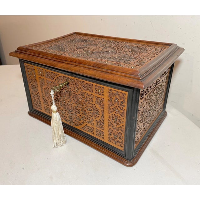 High Quality 1800's Antique Handmade Carved Wood Ornate Brass Jewelry Box Casket For Sale In New York - Image 6 of 16