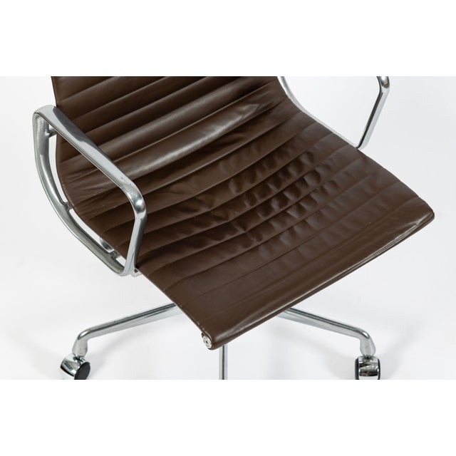 Eames Herman Miller Aluminum Group Thin Pad Brown Leather Office Chair, 2008 For Sale - Image 12 of 18