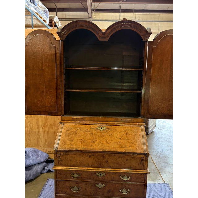 Queen Anne 18th Century English Walnut Double Dome Bureau Bookcase For Sale - Image 3 of 7