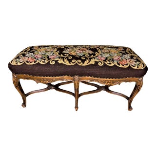 Late 19th Century French Louis XV Carved Walnut Bench For Sale