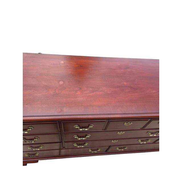 Brown 1990s Thomasville Collectors Cherry Dresser Chest of Drawers Chippendale For Sale - Image 8 of 18