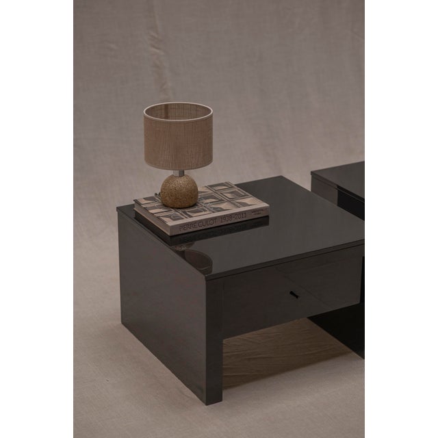 1980s Italian Black Lacquered Saratoga Bedside Tables attributed to Massimo and Lella Vignelli for Poltronova, 1970s, Set of 2 For Sale - Image 5 of 18