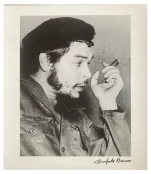 Perfecto Romero, Che Guevara With a Cigar, Photograph