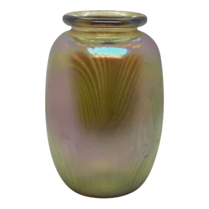 1950s Robert Eickholt Art Glass Vase Iridescent Pulled Feather Design