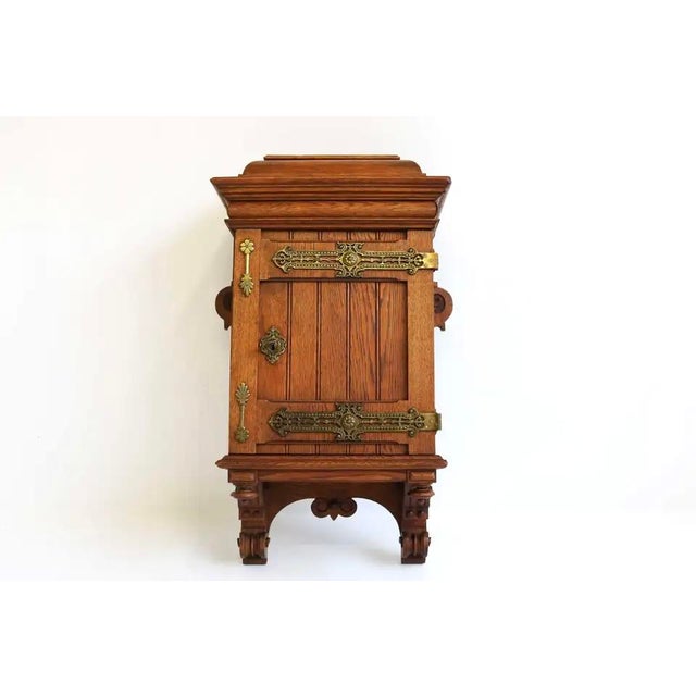 Antique arts and crafts hand carved small wall cabinet wood brass 1900s Gorgeous antique wall cabinet from the 1900s....