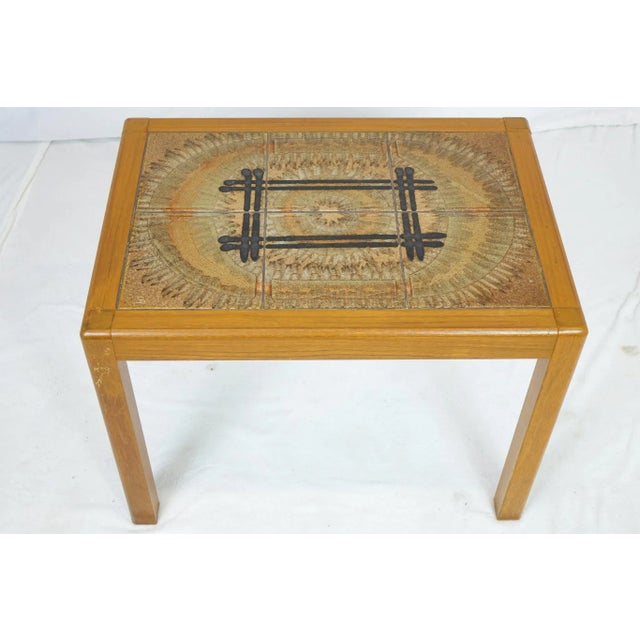Late 20th Century Small decorative Table with Tile top For Sale - Image 10 of 10