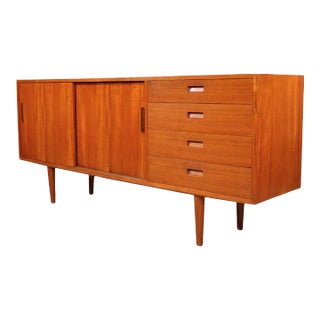 Danish Modern Teak and Maple Credenza Sideboard or Bar Cabinet, 1960s For Sale