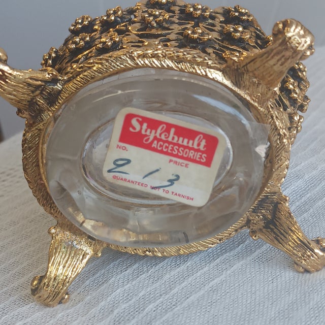 1960s 1960s Stylebuilt n.y. 24k Gold-Plated Vanity Suite - 3 Pieces For Sale - Image 5 of 12