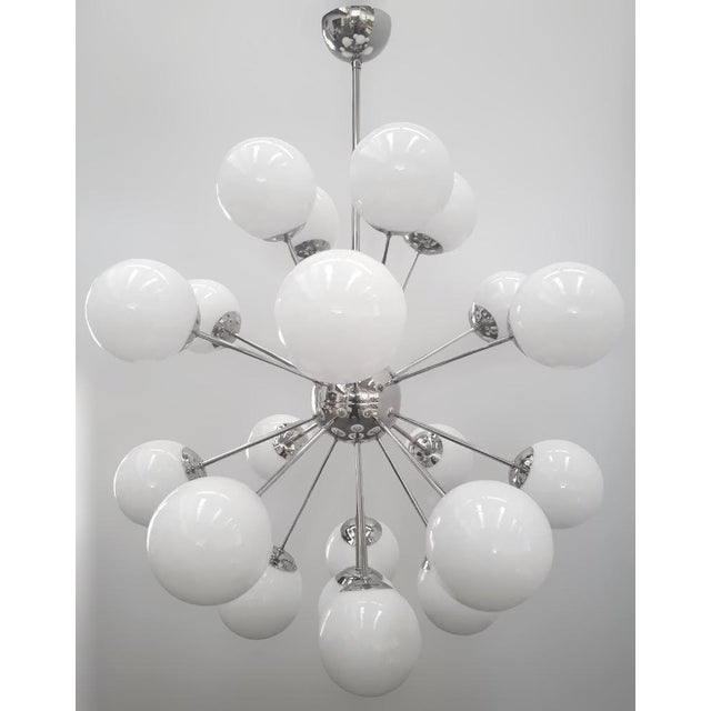 Italian sputnik chandelier with 21 glossy white Murano glass globes mounted on polished nickel finish frame / Made in...