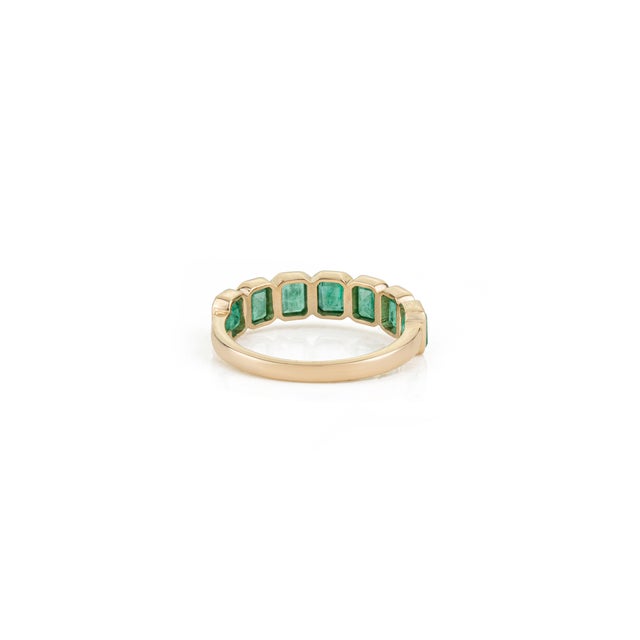 1.61ct Octagon Cut Emerald Bezel Set Stackable Band Ring Size 4 in 14k Gold For Sale - Image 10 of 16