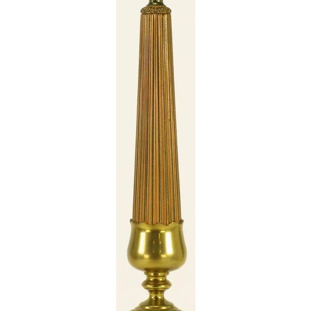 1960s Japanese Fluted Wood & Brass Reverse Trefoil Base Table Lamp For Sale - Image 5 of 9