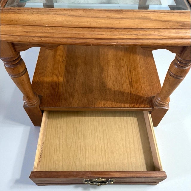 Late 20th Century Late 20th Century Bassett Furniture Solid Oak Early American Side Table W/ Glass Top For Sale - Image 5 of 8