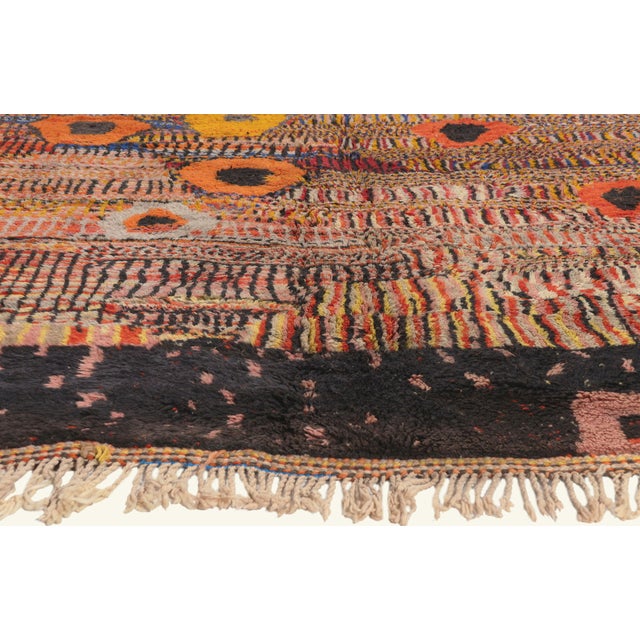 Berber Tribes of Morocco Contemporary Beni Mrirt Moroccan Rug, 09'00 X 10'07 For Sale - Image 4 of 10
