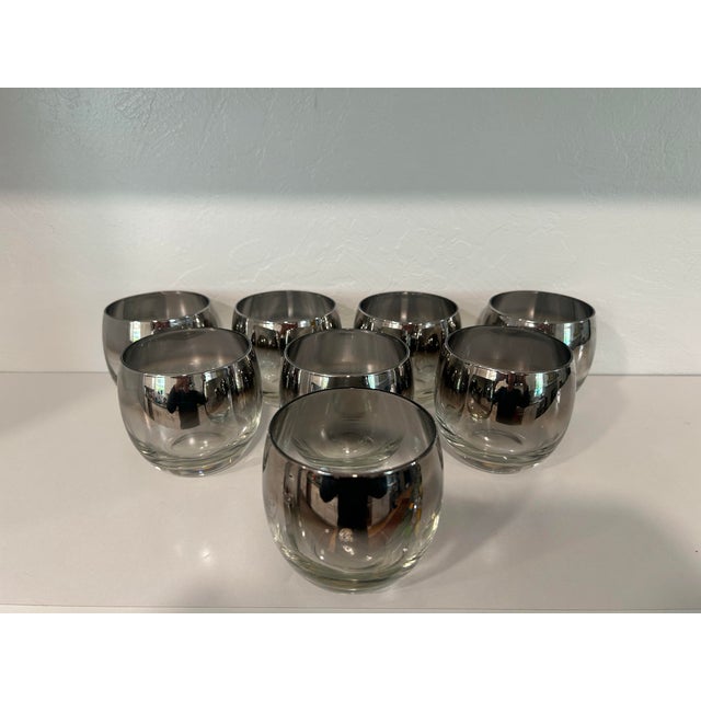 Metal Mid Century Modern Set of 8 Dorothy Thorpe Atomic Roly Poly Glasses With Metal Carrier For Sale - Image 7 of 12