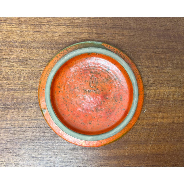 Mid-Century Modern Danish Studio Pottery Orange Wall Hanger from Signe Boesen Northroup, 1960s For Sale - Image 13 of 15