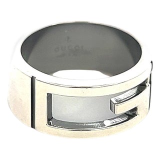 1990s Gucci Estate Ring Size 5.5 Sterling Silver 8 mm For Sale
