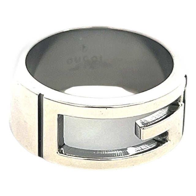 1990s Gucci Estate Ring Size 5.5 Sterling Silver 8 mm For Sale