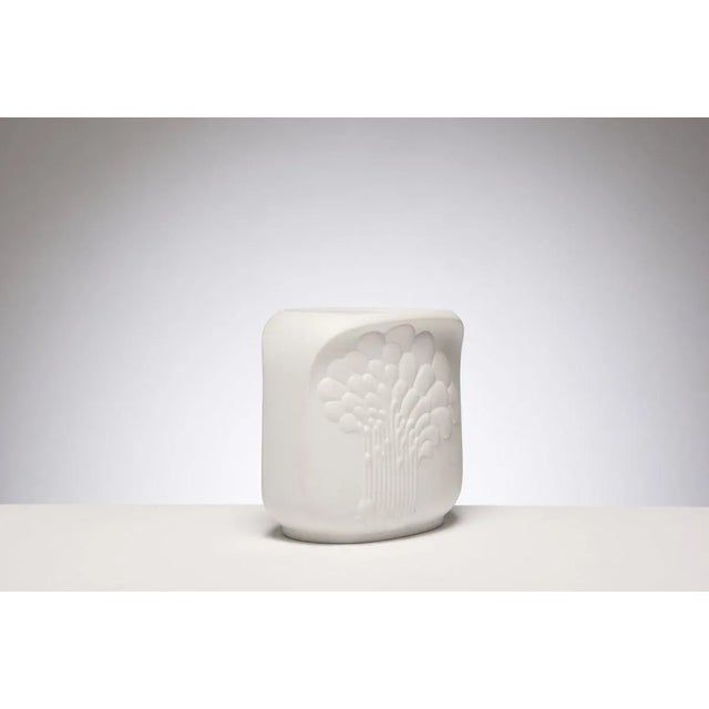 Mid-Century Modern Biscuit Porcelain Vase from AK Kayser, 1960s For Sale - Image 3 of 6