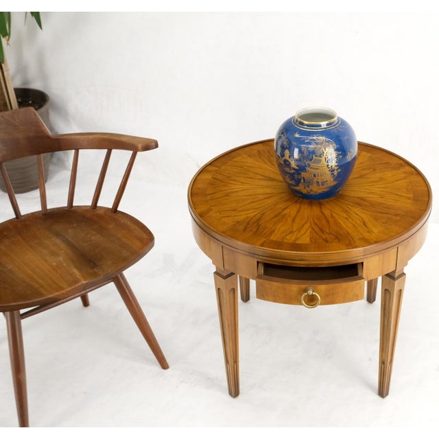 Baker Furniture Company Mid 20th Century Baker Walnut Round Sunburst Pattern Gallery Top Drawer Side Lamp Table Stand For Sale - Image 4 of 15