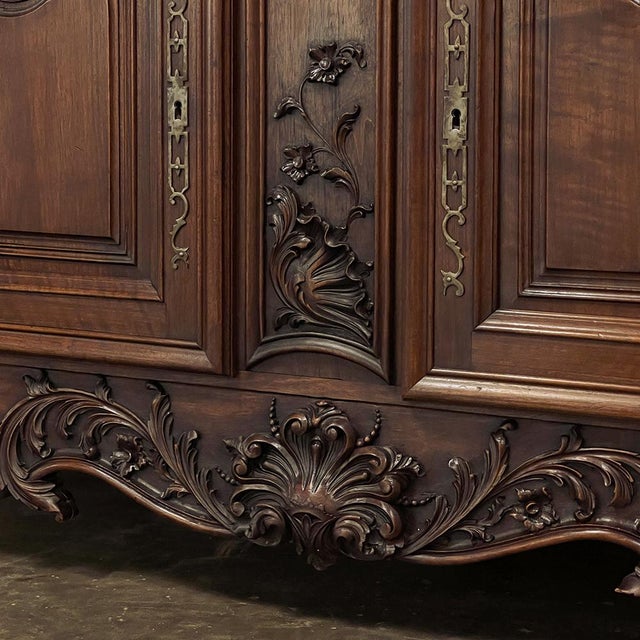 Grand Antique French Walnut Louis XIV Marble Top Buffet ~ Sideboard For Sale - Image 14 of 18
