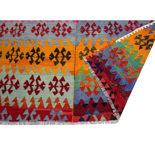 Mid 20th Century Colorful Vintage Turkish Kilim Rug For Sale - Image 5 of 7