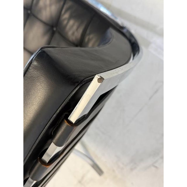 Leather Barcelona Chairs by Ludwig Mies van der Rohe for Knoll Inc. For Sale - Image 9 of 18