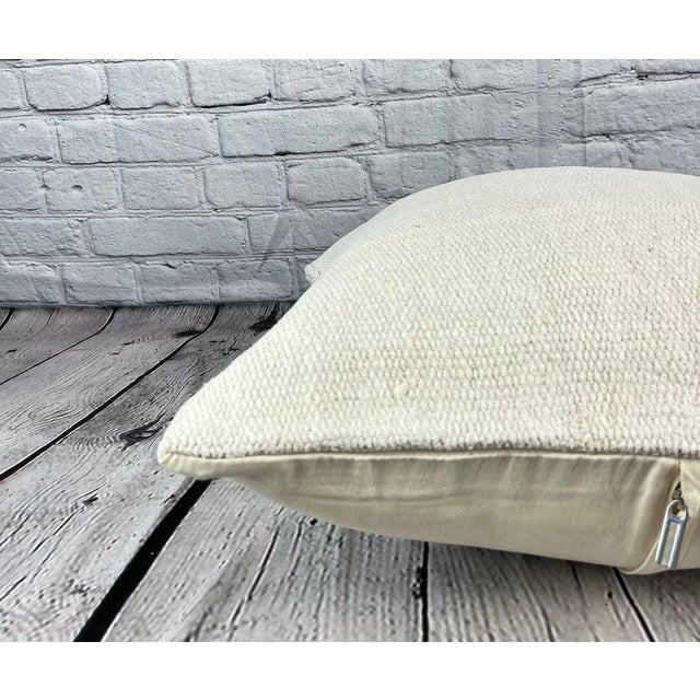 20 x 20 Hemp Pillow Turkish Cushion Natural Grayish White Pillow Cushion Cover For Sale - Image 4 of 4