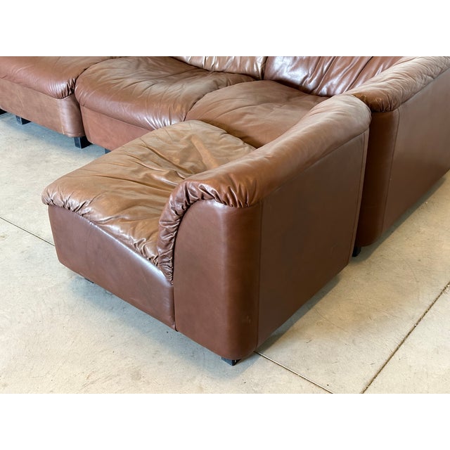 Model Deca Modular Leather Sofa by Tito Agnoli for Arflex, 1970s, Set of 5 For Sale - Image 10 of 14