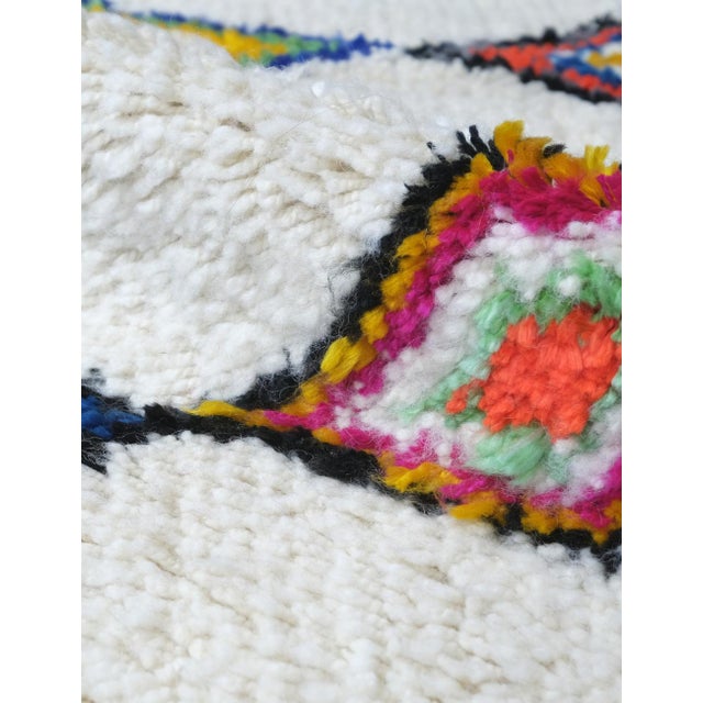 Vintage Azilal Wool Rug - 8 X 4.5 Ft For Sale - Image 4 of 8