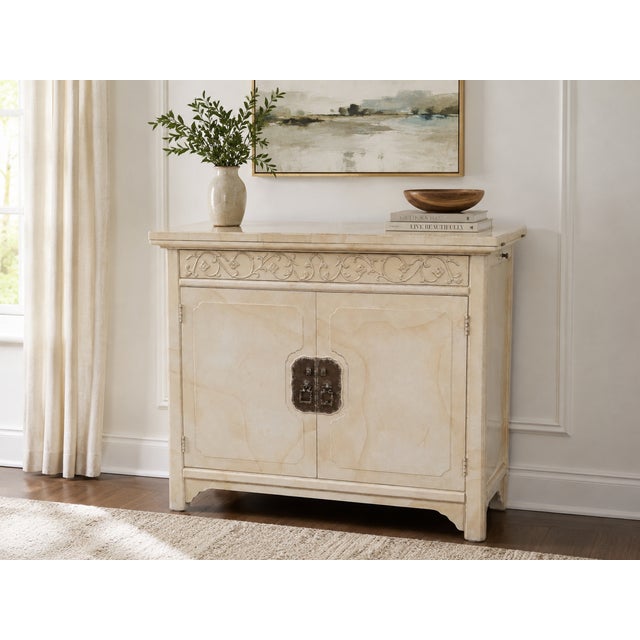 This striking Hollywood Regency buffet server is a standout piece from Henredon's Folio 16 collection, designed by Roy...