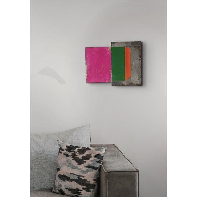 In this intimate series of small-scale wall relief sculptures, French abstract artist André Debono explores the tactile...