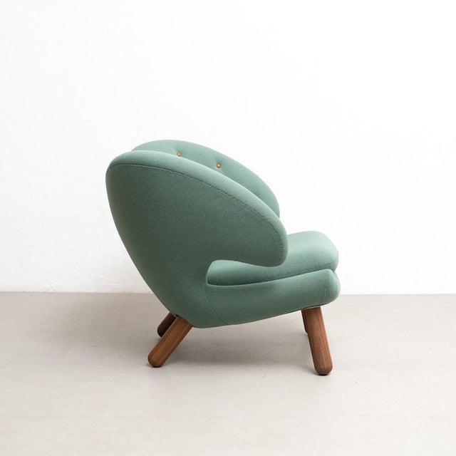 Pelican Chair in Wood and Fabric by Finn Juhl For Sale - Image 6 of 18